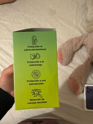 Cargador 3 en 1 sin abrir precio negociable 50 min