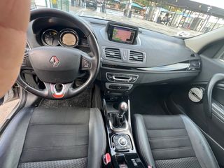 Vehículo Renault Megane sport tourer BOSE Energy