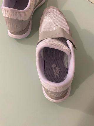 Zapatillas Nike Hombre Gris y Blanco