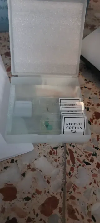 Microscopio en buen estado