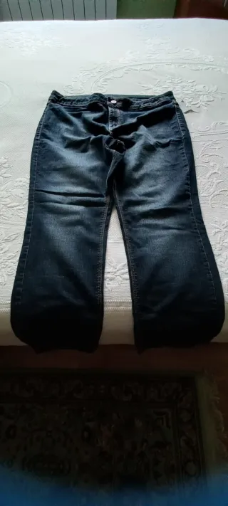 Pantalón vaquero azul