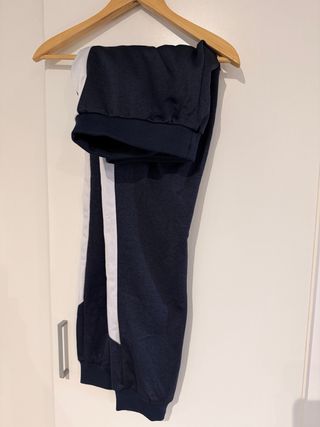 Pantaloncini da tuta Ellesse blu e bianchi