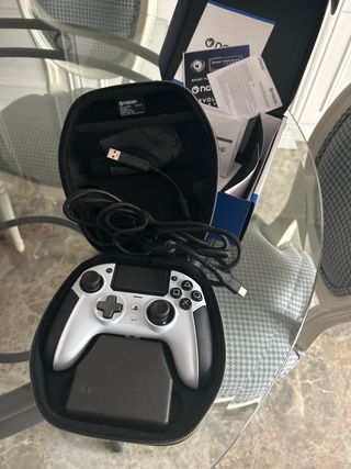 Controller Nacon Revolution 5 PRO PS5/PS4 e PC
