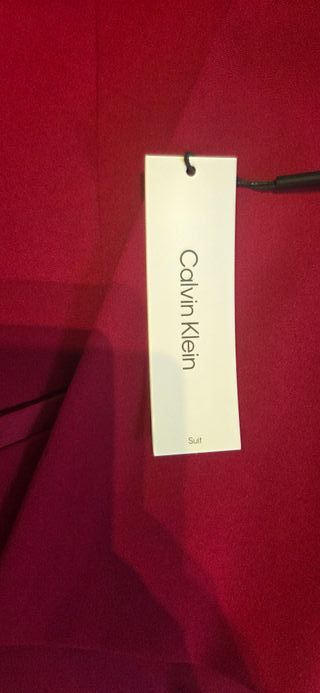 Americana Calvin Klein Roja