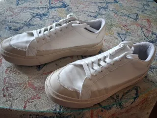 Zapatillas Pull&Bear Talla 42 Blancas