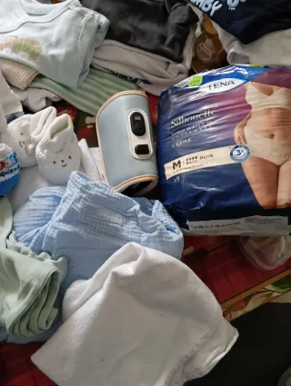 Lotto Abbigliamento Neonato bimbo dai 6a9 mesi