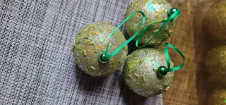 Bolas de Navidad Doradas y Verdes (Set de 6)