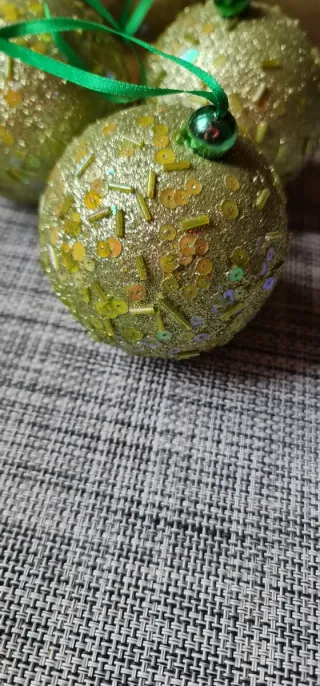 Bolas de Navidad Doradas y Verdes (Set de 6)