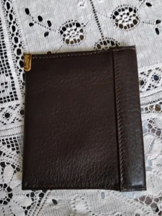 Tarjetero Loewe sin estrenar