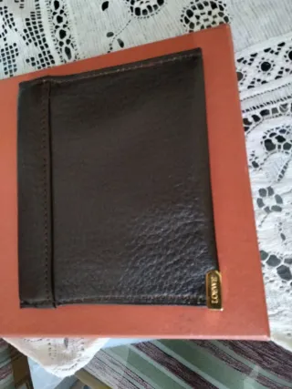 Tarjetero Loewe sin estrenar