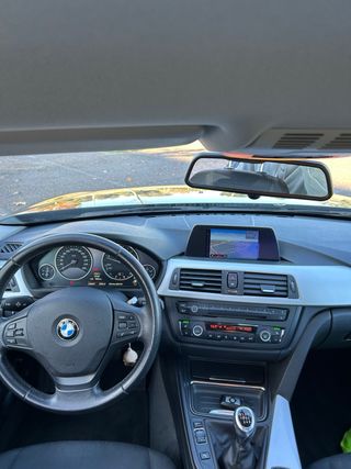 BMW Serie 3 318d – 2013– Manual – Excelente Estado