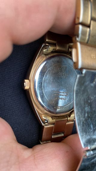 Reloj Guess Dorado Cronógrafo