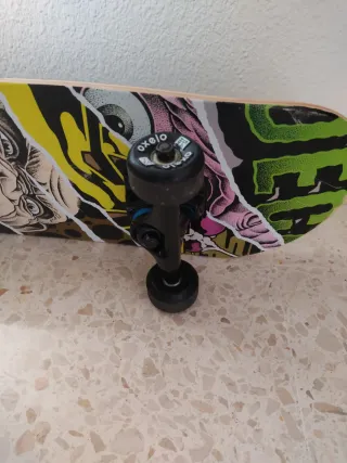 Monopatín Oxelo MID 500