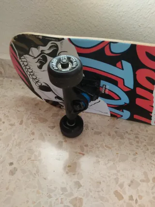 Monopatín Oxelo MID 500