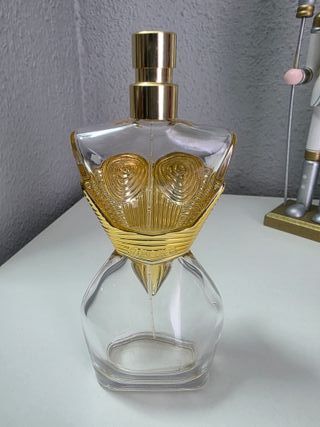 ENVASE - FIGURA - J.P.G. - DIVINE - RECARGABLE