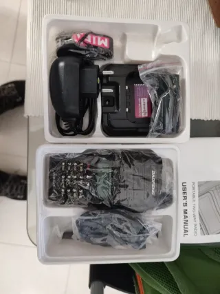 Walkie Talkie Baofeng UV-9R PLUS