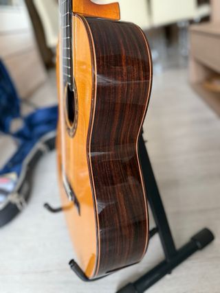 Guitarra Prudencio Sáez 24 con estuche.