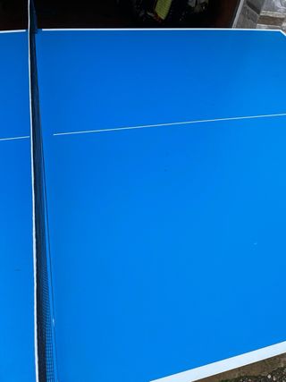 Mesa de ping pong azul