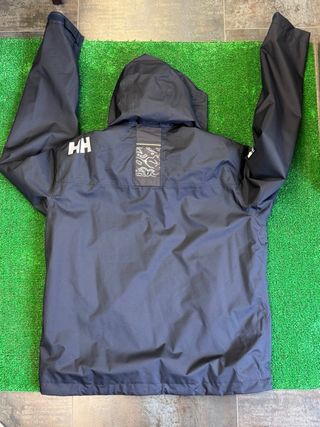 Abrigo Helly Hansen Negro