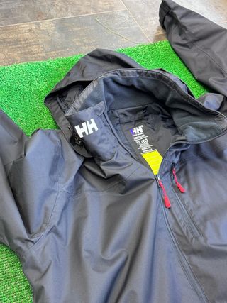 Abrigo Helly Hansen Negro