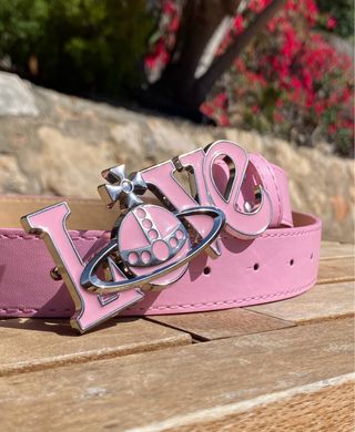 Cinturón Vivienne Westwood Rosa Moda y2k streetwea
