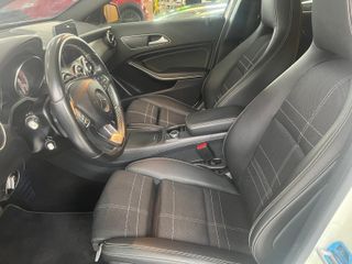 Mercedes-Benz GLA 220d 7G Tronic Urban 2017