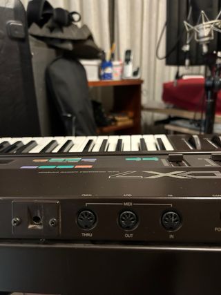 Teclado Yamaha DX7 Sintetizador Clásico