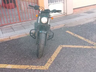 Hyosung Bobber 125cc Negra