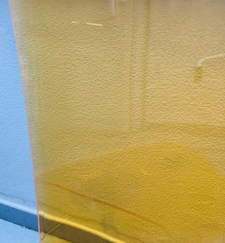 Silla de oficina metacrilato transparente y ruedas