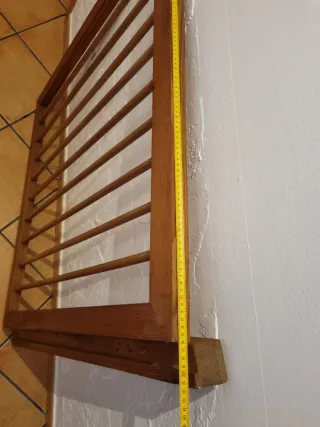 Barandilla seguridad bebés. Madera