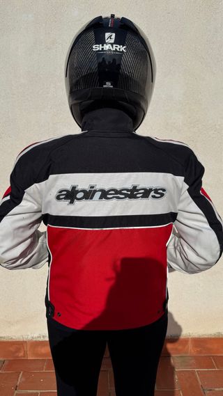 Casco Shark Spartan Carbon