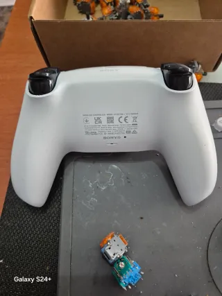 Mando PS5 TMR Carbono Magnético