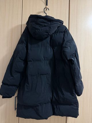 Abrigo negro Zara invierno
