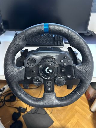 Volante Logitech G923 Trueforce PS4/PS5