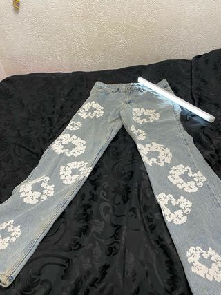 Pantalón vaquero Denim Tears flores