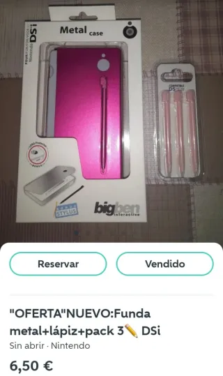 NUEVO. 2 Packs fundas DSi con accesorios