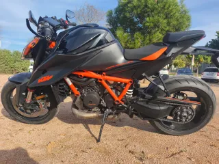 KTM 1290 Super Duke R