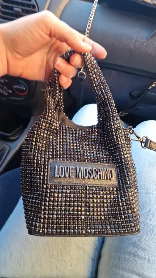 Bolso Love Moschino Negro y Plateado