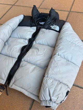 The North Face Chaqueta Negra y Gris