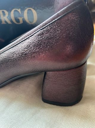 Zapatos de tacón IL BORGO dorados/morados