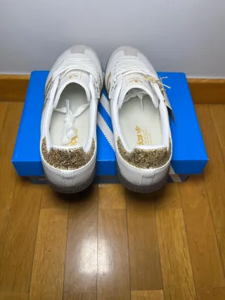 Adidas Samba OG Blancas y Doradas Talla 39