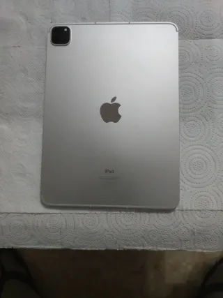 iPad Pro 11 256GB Plata - Piezas 3rd