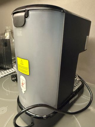 Cafetera Cecotec con brazo