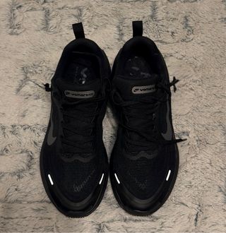 Nike Vomero Plus Triple Black