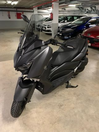 Yamaha Xmax 300 Negra Mate