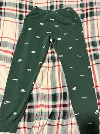 Pantalones Nike Club