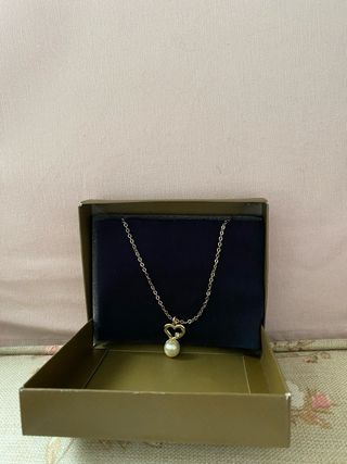 Colgante Corazón dorado con Perla y circonita