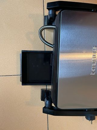 Plancha Eléctrica Taurus Apenas usada.