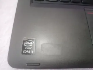 Portátil Lenovo ThinkPad Yoga