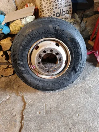 Rueda Camión 9.5R17.5